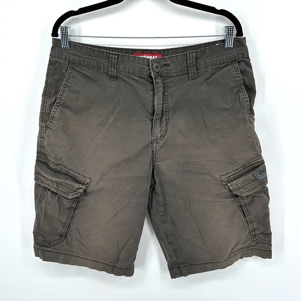 Unionbay Mens Charcoal Gray Stretch Cargo Shorts Size 34 Utility Casual Hiking
